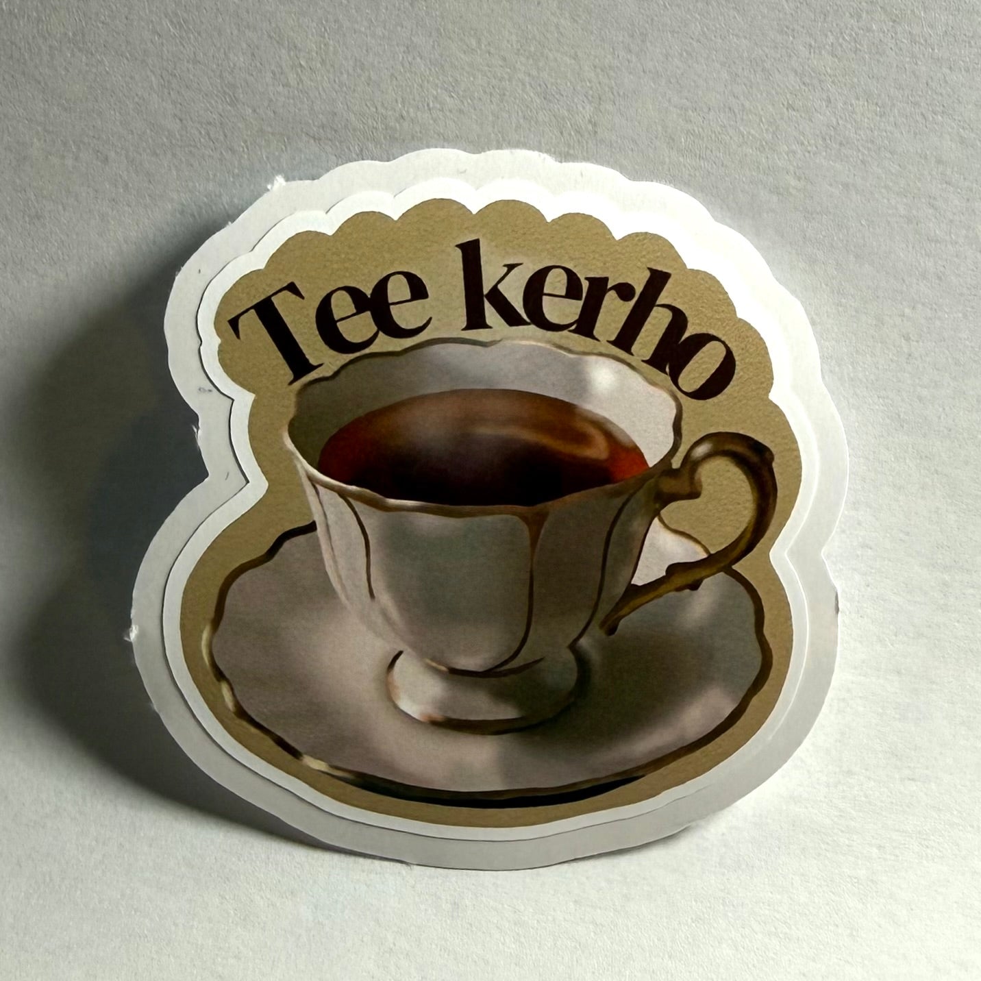 Tee kerho | Kiiltävä vinyyli | FI/EN